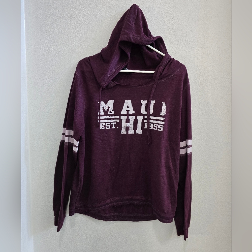 Purple Maui hooded lightweight sweatshirt size XL